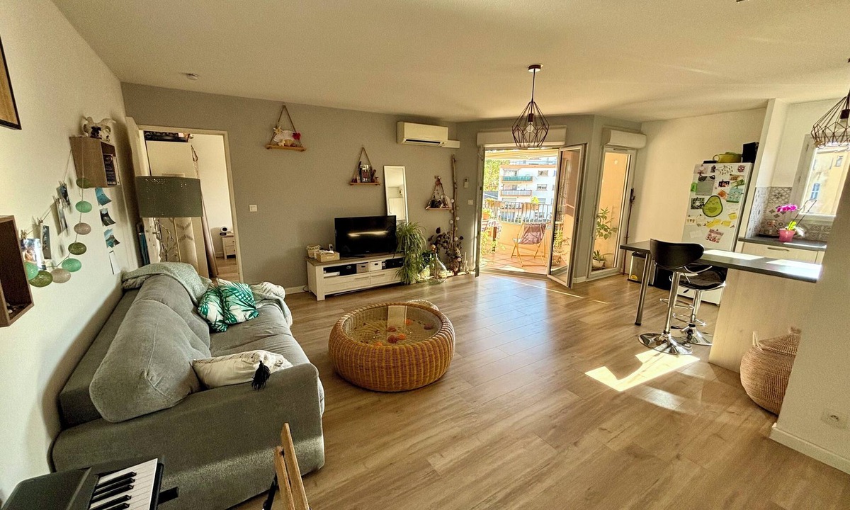 La Seyne-sur-Mer Apartment | Tout équipé, parking, clim, WiFi