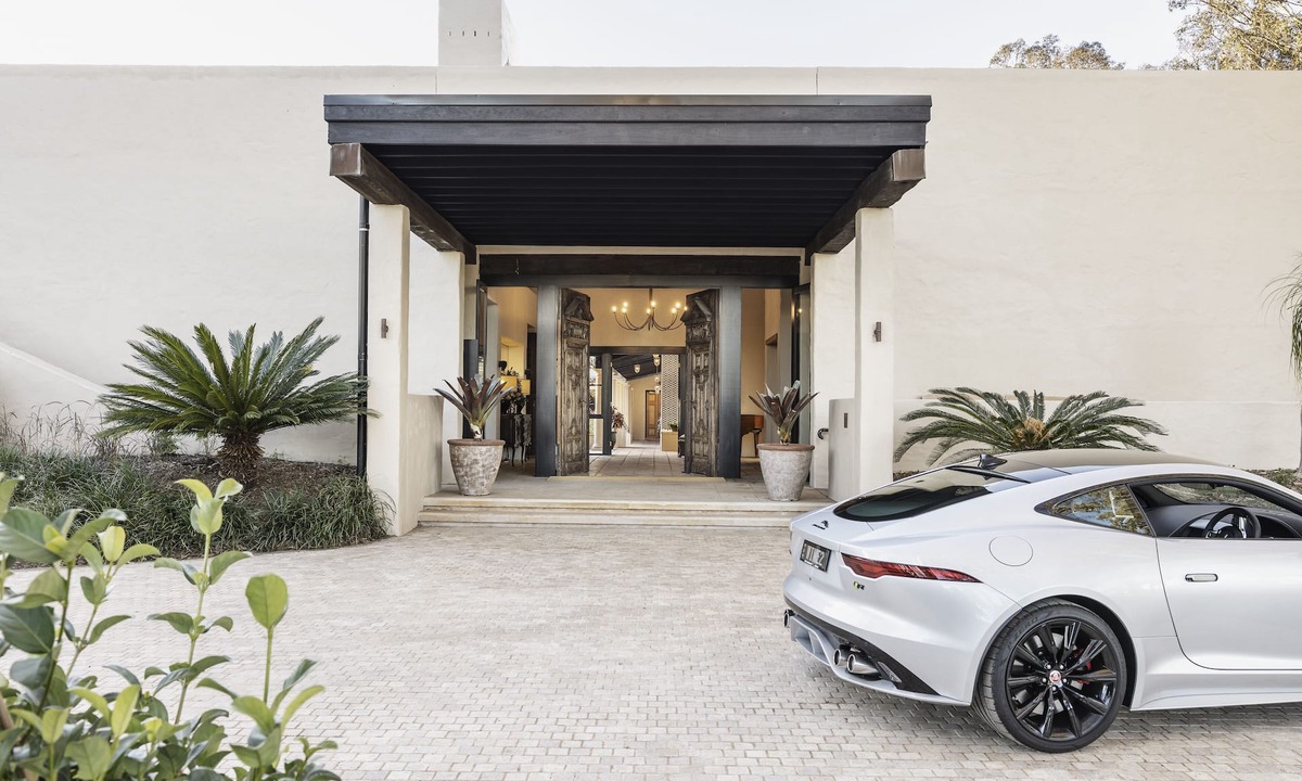 Pokolbin Hotel | Tower Lodge