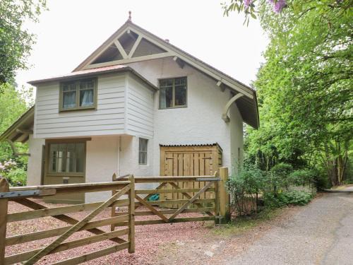 Dalmally House | Tower Lodge