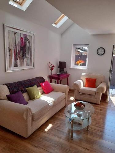 Tewkesbury House | Town centre cottage