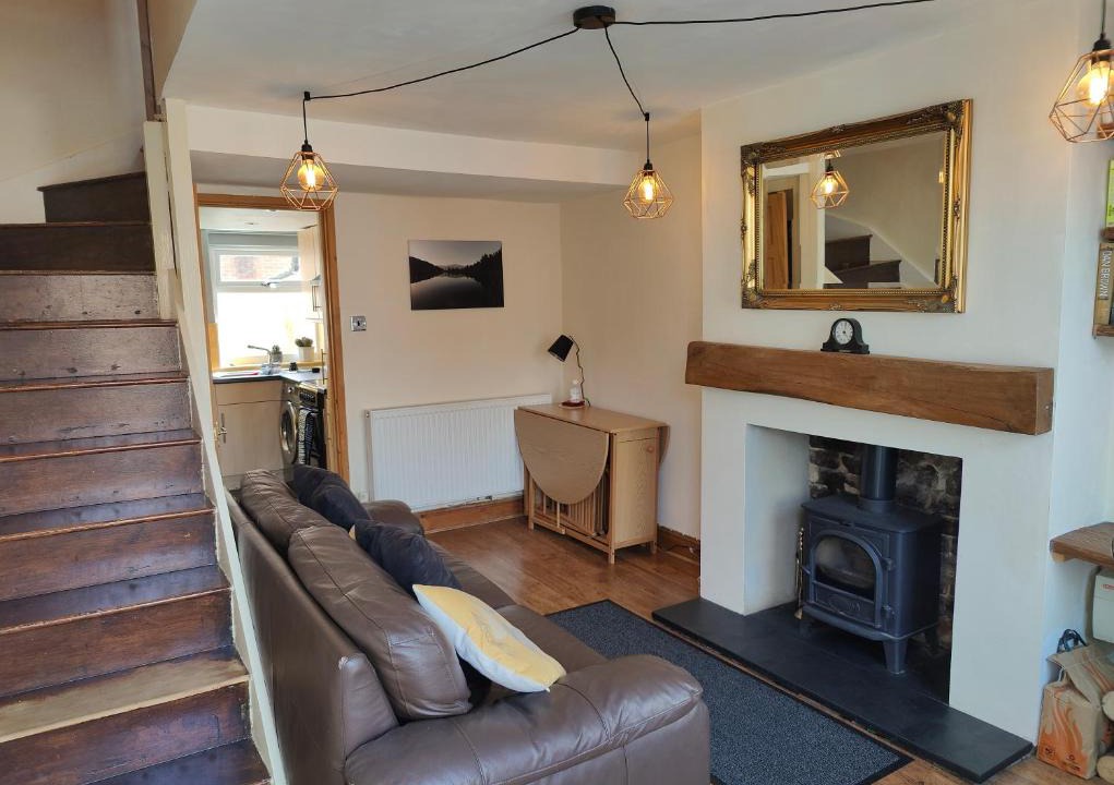 Cheltenham Apartment | Town Centre House with free parking