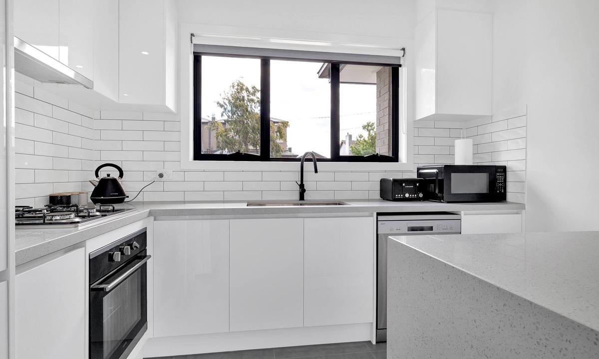 Broadmeadows House | Town House 2 Bedrooms