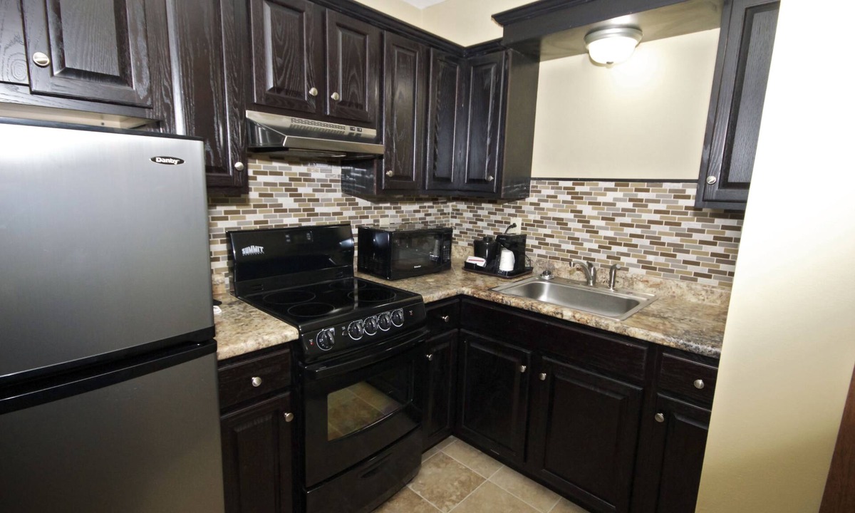 Jackson Hotel | Town House Inn