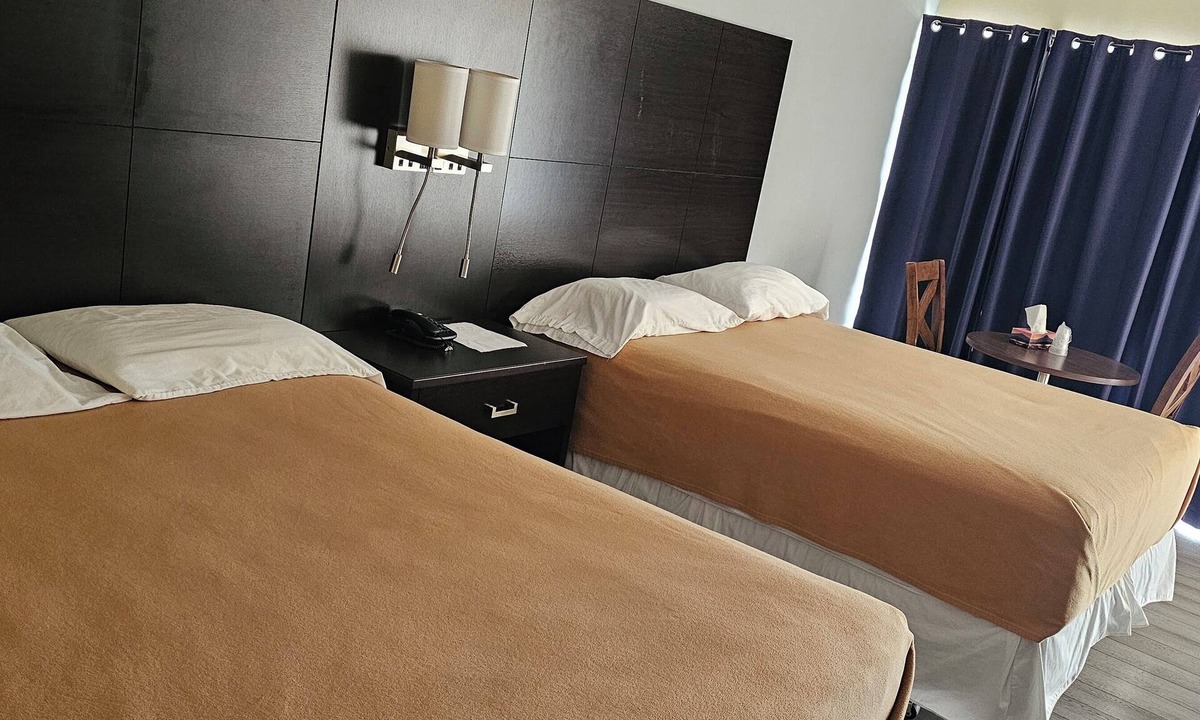 Ruthven Hotel | Town N Country Motor Inn