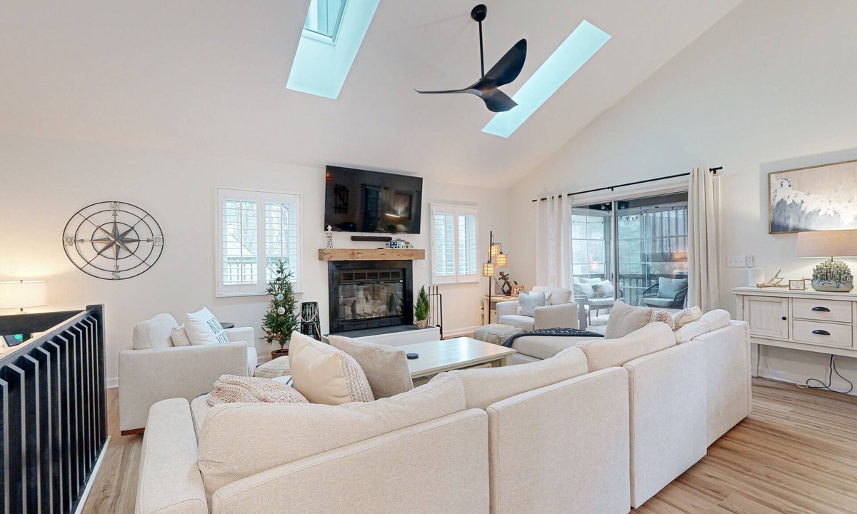 Sandpiper Pines House | Town of South Bethany house w/patio, balcony, grill, near the ocean