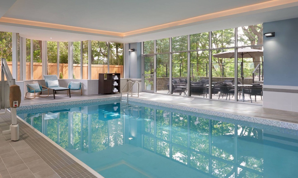 Oakville Hotel | TownePlace Suites by Marriott Toronto Oakville