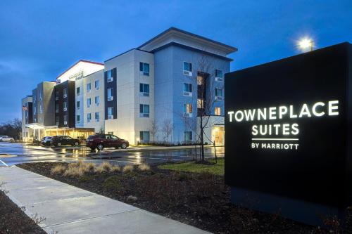 Monroe Hotel | TownePlace Suites by Marriott Monroe