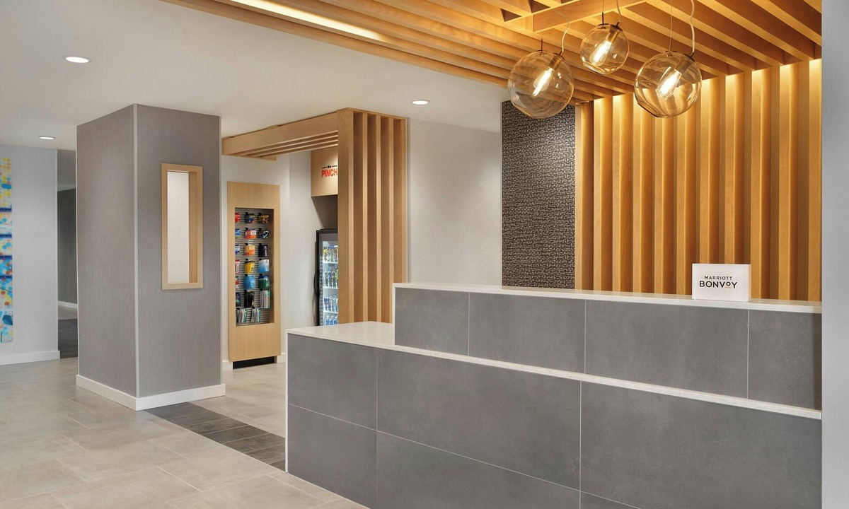 Crown Point Hotel | Towneplace Suites By Marriott Crown Point