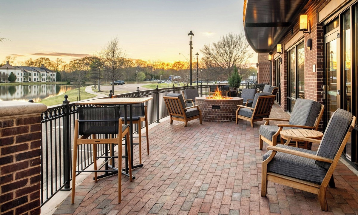 Ridgeland Hotel | TownePlace Suites Jackson Ridgeland/Township at Colony Park