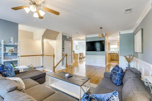 Ladson House | Townhome 3 Mi to Wescott Park & Golf Course!