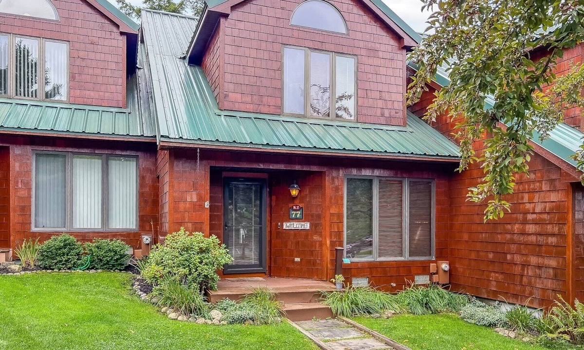 Inlet House | Townhome K2 - 4th Lake