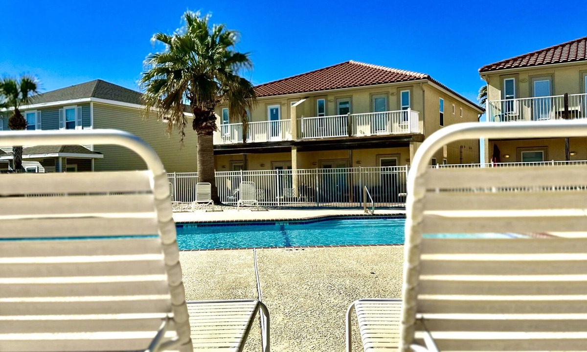 Corpus Christi House | Townhome, Water Views, Easy Parking