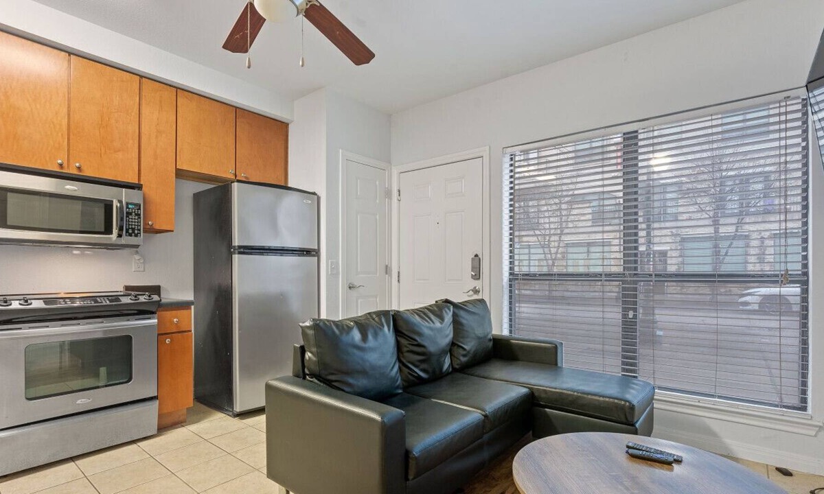 West Campus Apartment | TP 101 luckey · ATX 1 Bedroom! Street-Access, GREAT location!