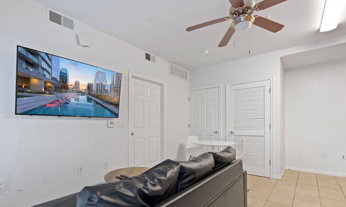 West Campus Apartment | TP 105 Luckey · Street-Access 1 Bedroom Condo! GREAT location