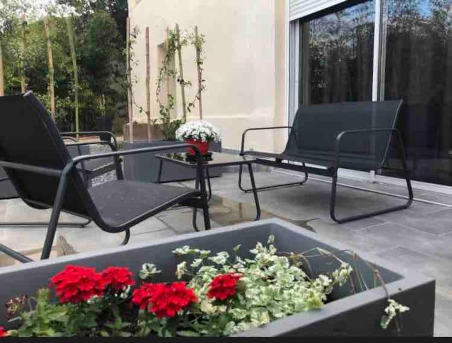 Boisset-et-Gaujac Apartment | Très beau T2 dans mas .