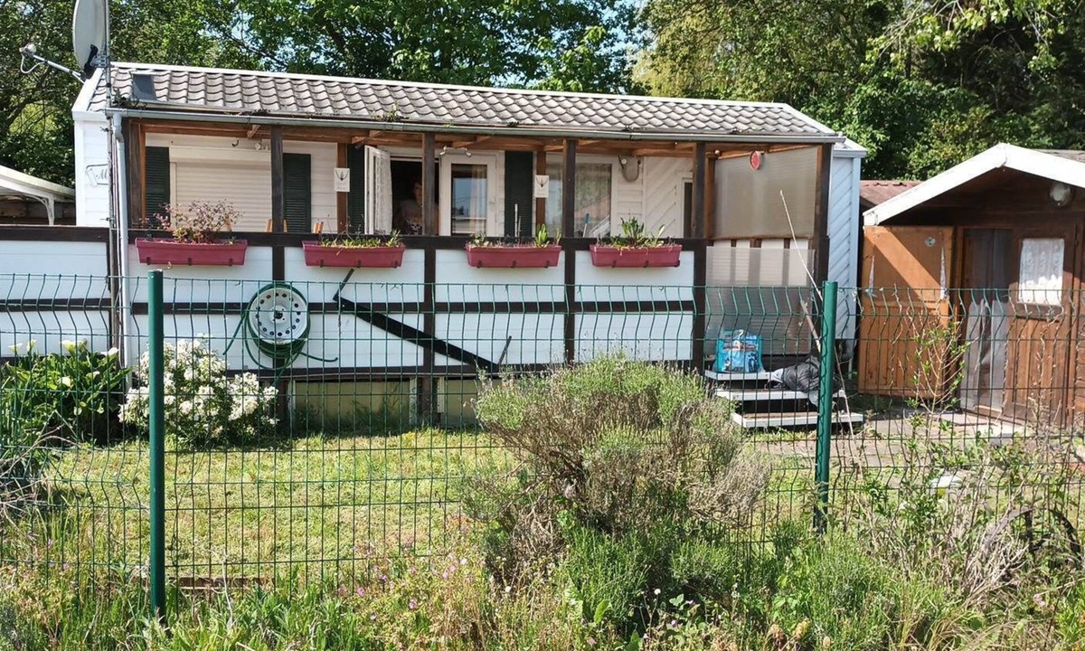 Ardres House | Très Bien Situé le Mobil Home se Trouve à Proximité du lac Dardres