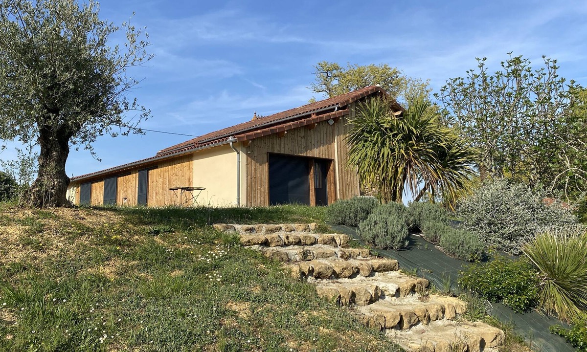 Bassoues House | Très Joli Gite Pour des Vacances en Pleine Campagne à 10min de Marciac