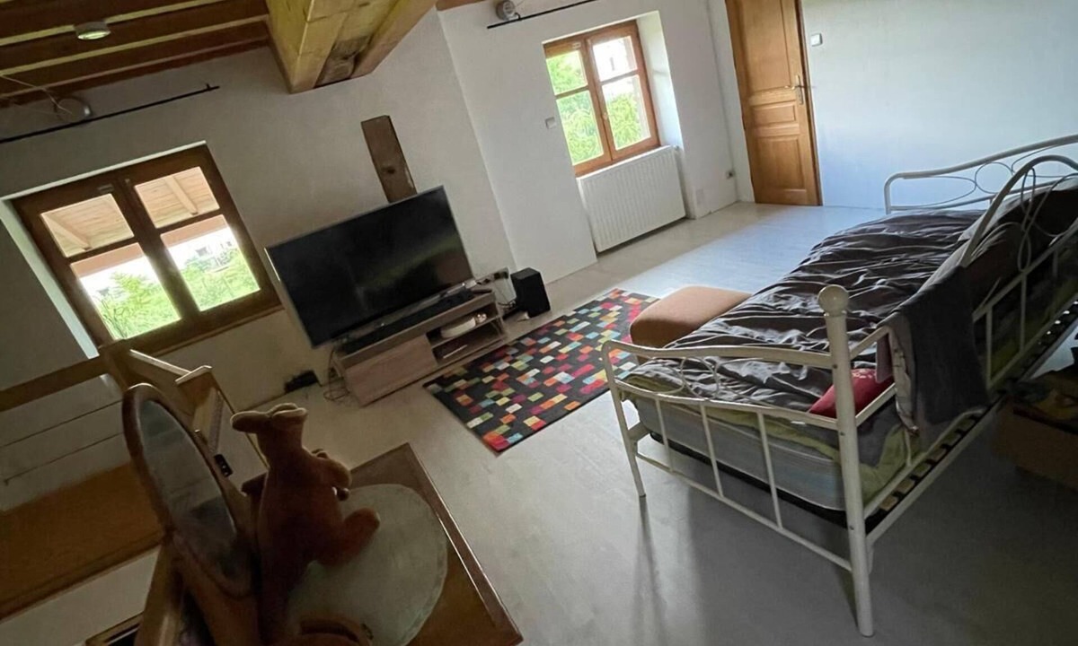 La Bridoire House | Très Proche du lac