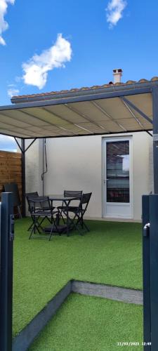 Montescot Bed & Breakfast | Tra mare e lago
