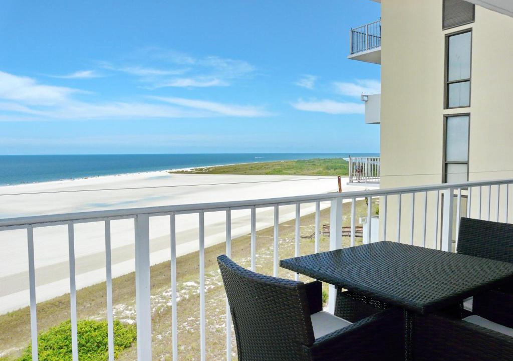 Marco Island House | Tradewinds 1003