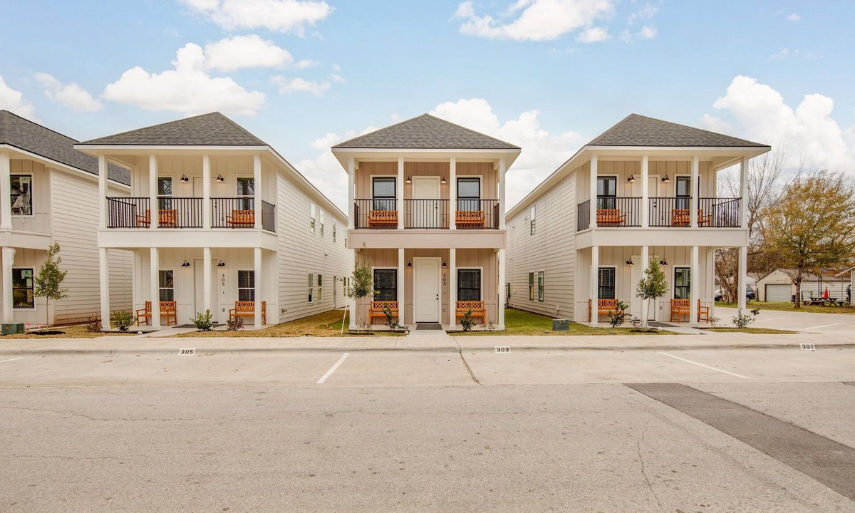 College Station House | Traditions: New Home, 2mi-A&M/Wlk-Legends Evnt Ctr