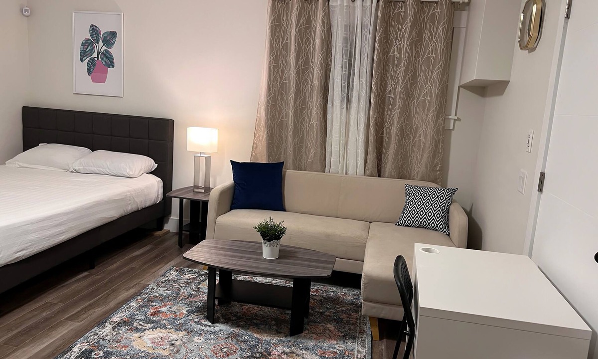 Halifax Apartment | Trail Bridge Suite