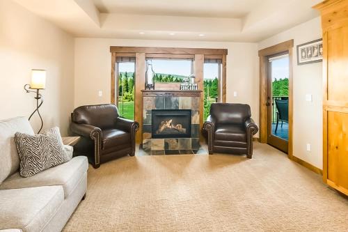 Cle Elum House | Trail Head Lodge # 302