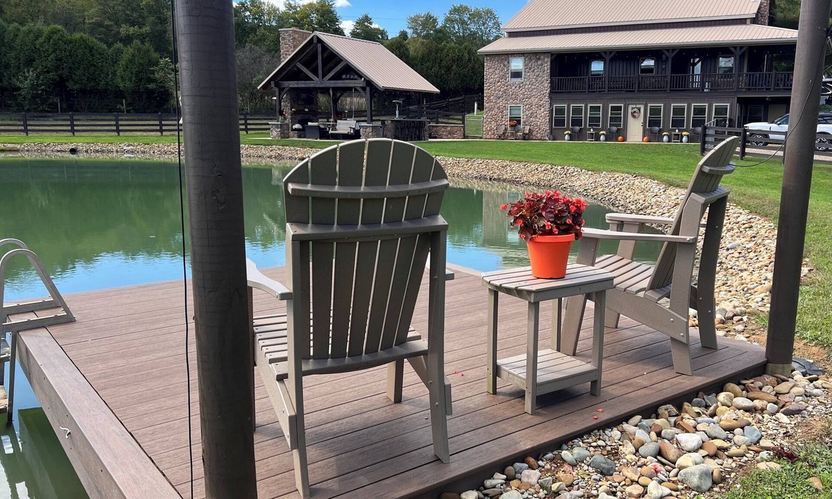 Perrysville House | Trails End Retreat- A Peaceful Country Getaway in the Heart of Mohican Country