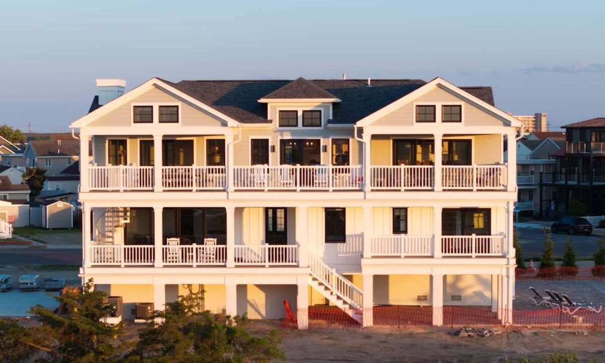 Lower Township House | Tramonto: Private Luxury w/Pool & Sunset Views