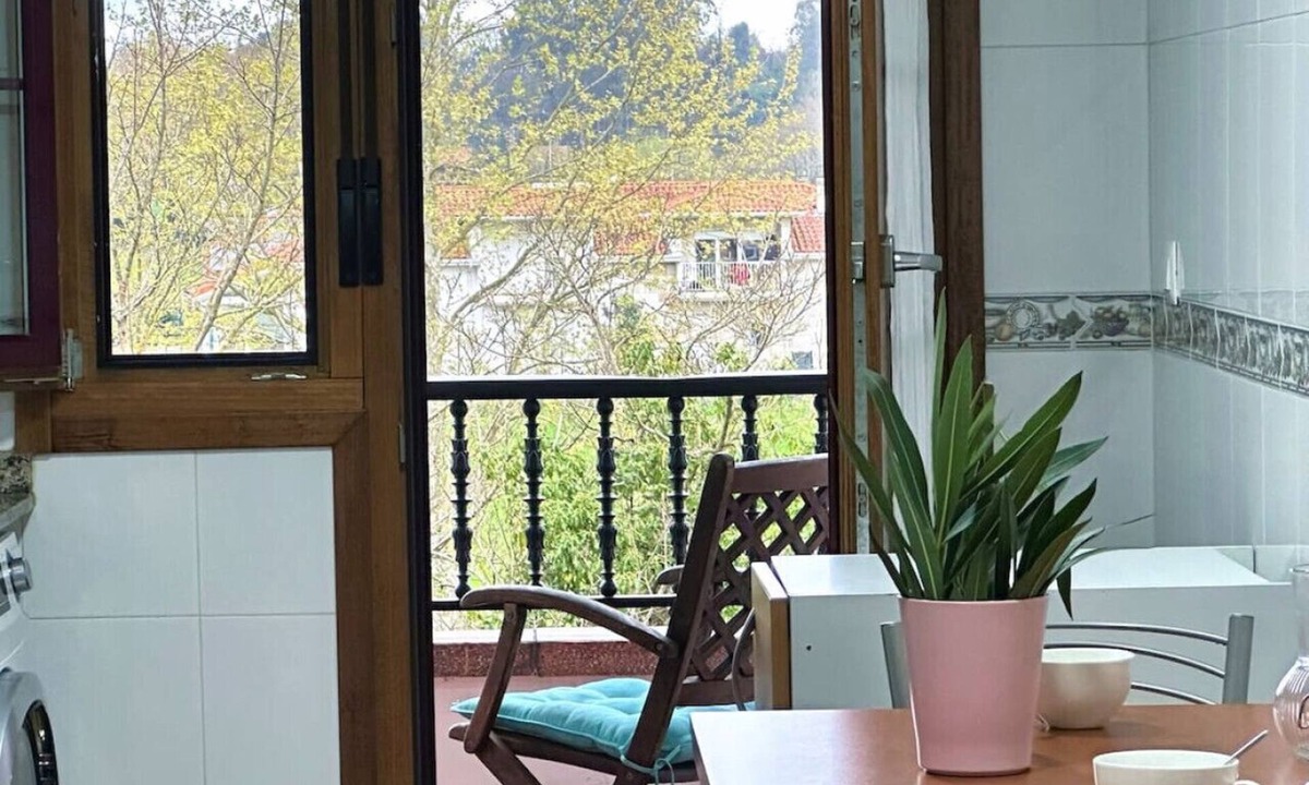 Villaverde de Pontones Apartment | Tranquilo y Espacioso - Marindia 35801