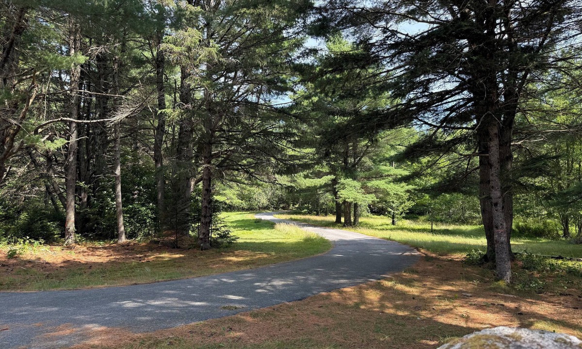 Cherryfield House | Tranquil 2-bedroom house in Cherryfield