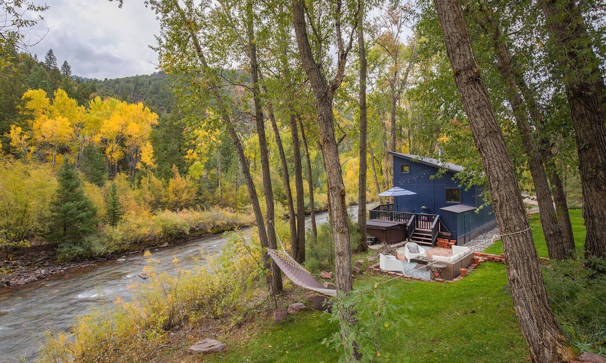 Placerville Cottage | Tranquil cabin right on the San Miguel River, just 20 minutes from Telluride.