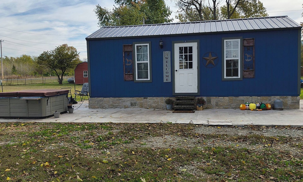 Cardin Cabin | Tranquil cabin with Heat and nAC in Quapaw