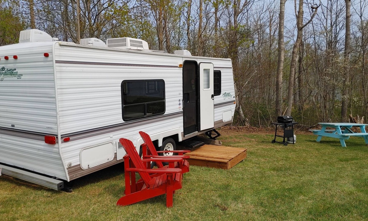 Port Wade House | Tranquil Camper with a View