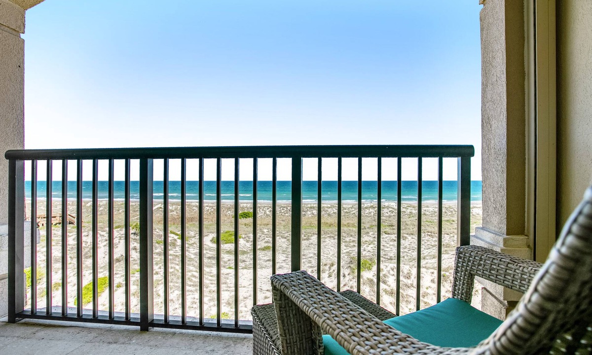 American Beach House | Tranquil coastal home with ocean views, beach access, balcony & shared pool