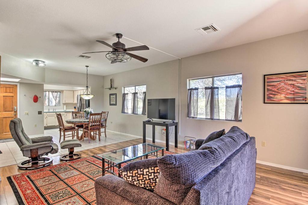 Green Valley House | Tranquil Green Valley Townhome w/Mtn Views!