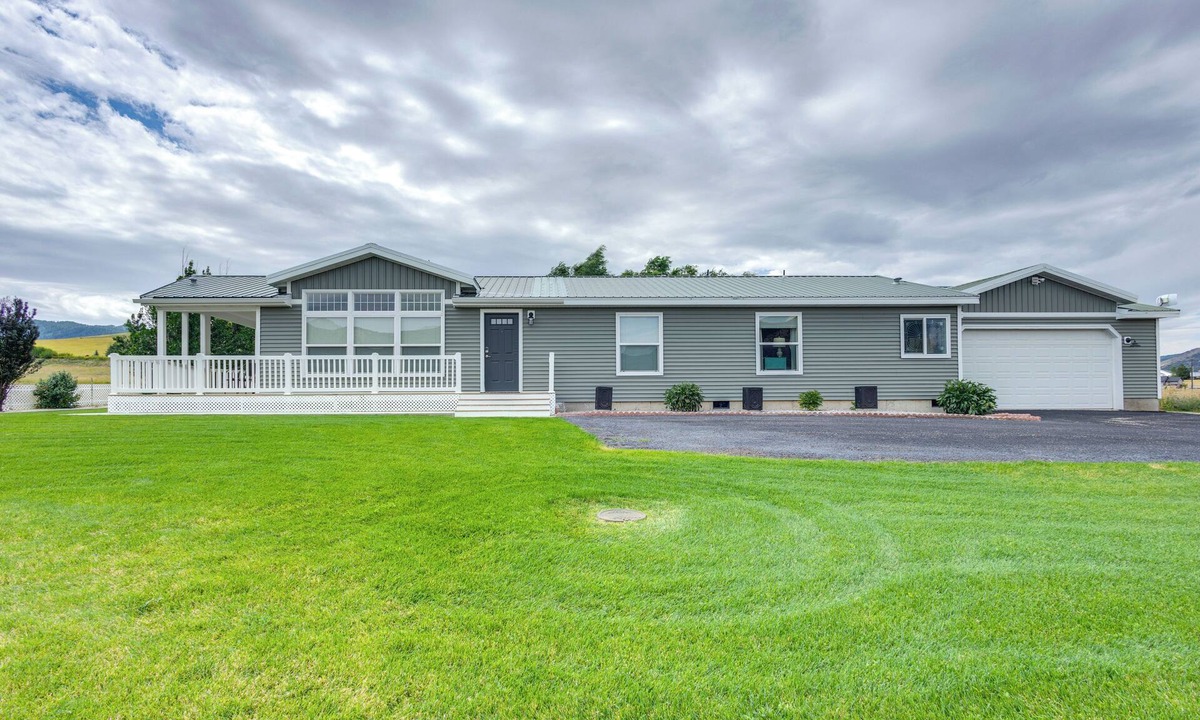 Lava Hot Springs House | Tranquil Indigo Getaway < 3 Mi to Hot Pools!