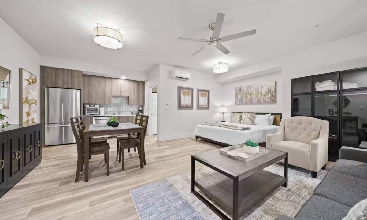 Walluga Apartment | Tranquil Lake Oswego Luxury Studio