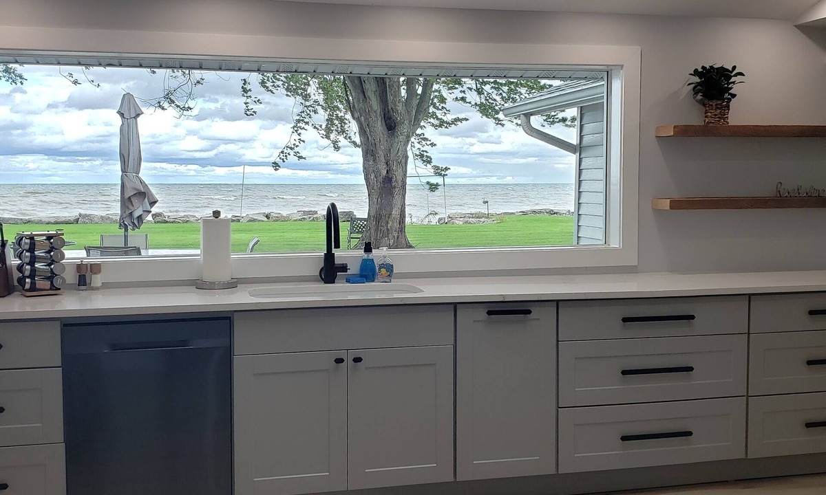 Hamlin House | Tranquil Lakefront home. Premium accommodations, newly remodeled