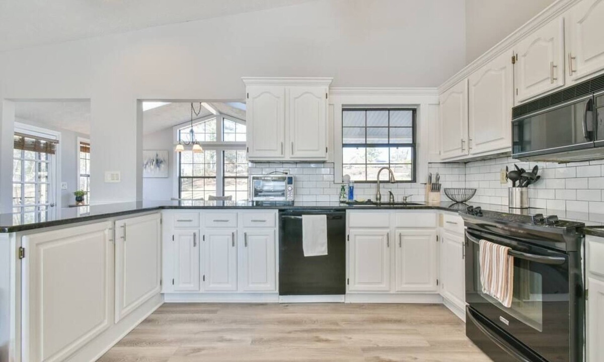 Flowery Branch House | Tranquil Lakeside Getaway with Modern Comfort