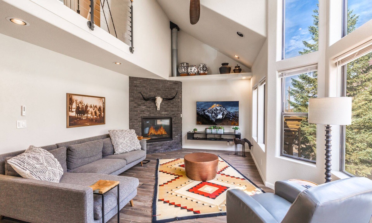 Ouray Condo | Tranquil Mountain Retreat | Deck with Views | Walk to Downtown Ouray