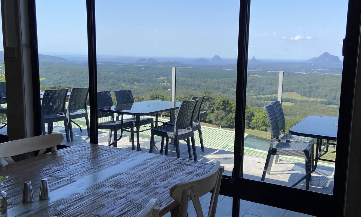 Maleny Hotel | Tranquil Park Maleny