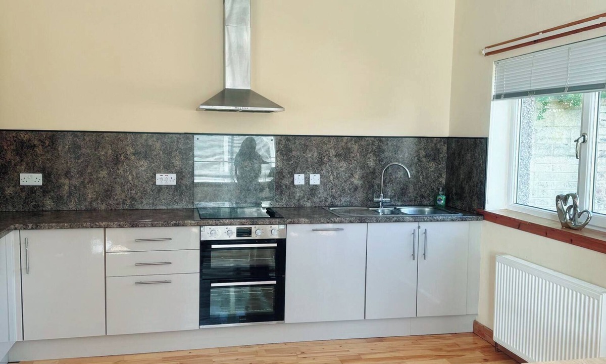 East Lothian House | Tranquil Retreat in Gorebridge