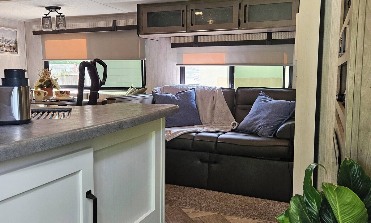 Conover House | Tranquil Stay Close to Hotspotsin charming Medway