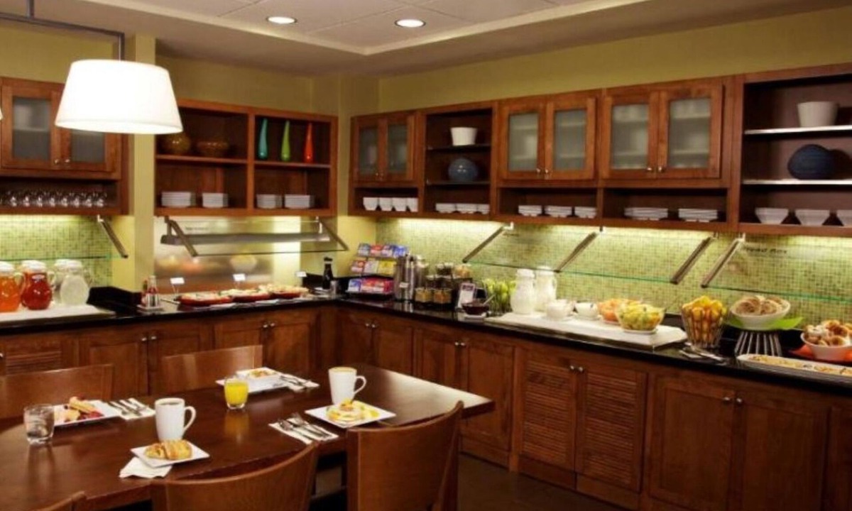 South Side Hotel | Tranquil Suites w/ Breakfast Near Padre Island National Seashore & Bay - 4 Units