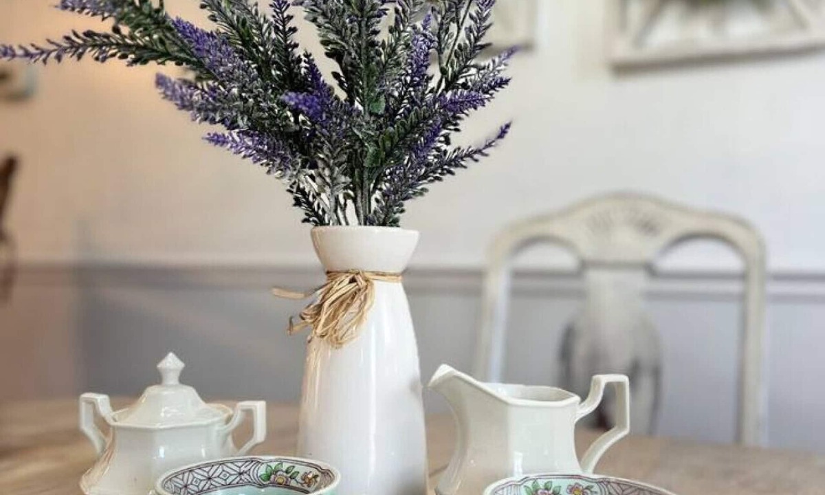 Greensboro House | Tranquil-Tea cottage