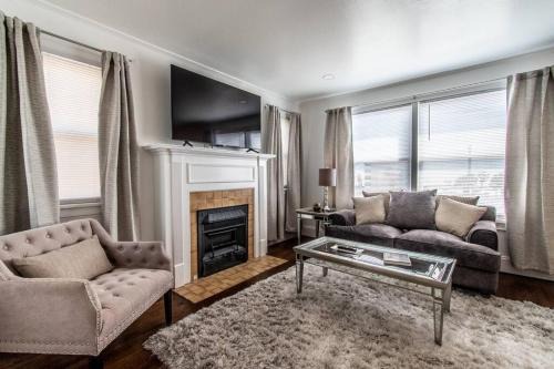 Del Mar House | Tranquil Terrace - Duplex #2