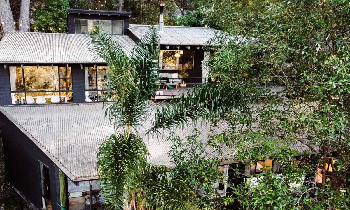 Hornsby House | Tranquil Treehouse Retreat