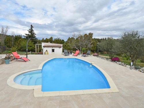 Lezignan-Corbieres Villa | Tranquil Villa with Pool