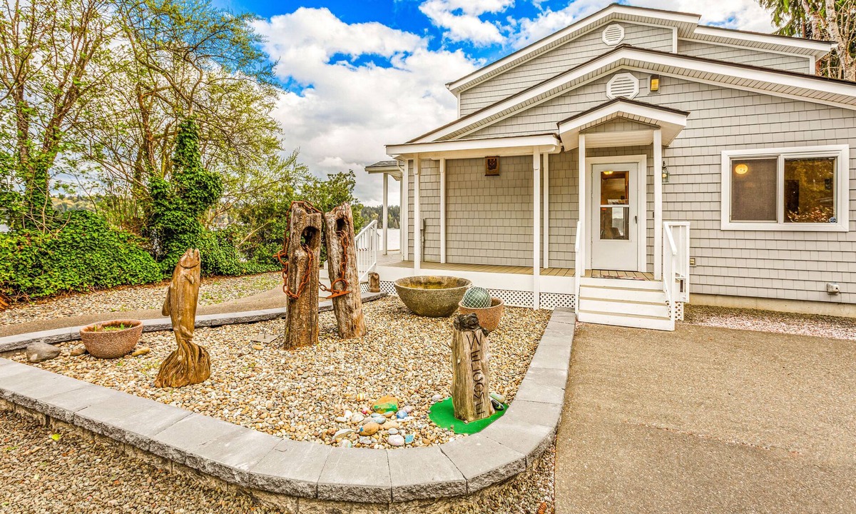 Belfair House | Tranquil Waterfront Home. Private Hot Tub.